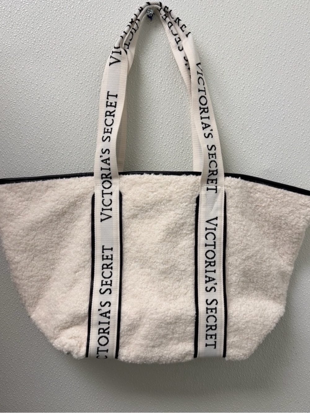 Victoria's Secret Tote, great beach bag!👙